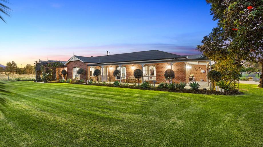 160 Toongabbie-Cowwarr Road Toongabbie VIC 3856