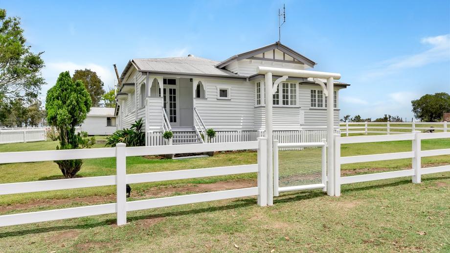 53 Jensens Swamp Road Tarampa QLD 