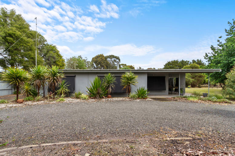 52 Slavins Lane Stratford VIC 3862