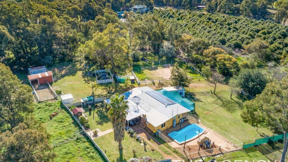 7220 Bunning Road Gidgegannup WA 6083
