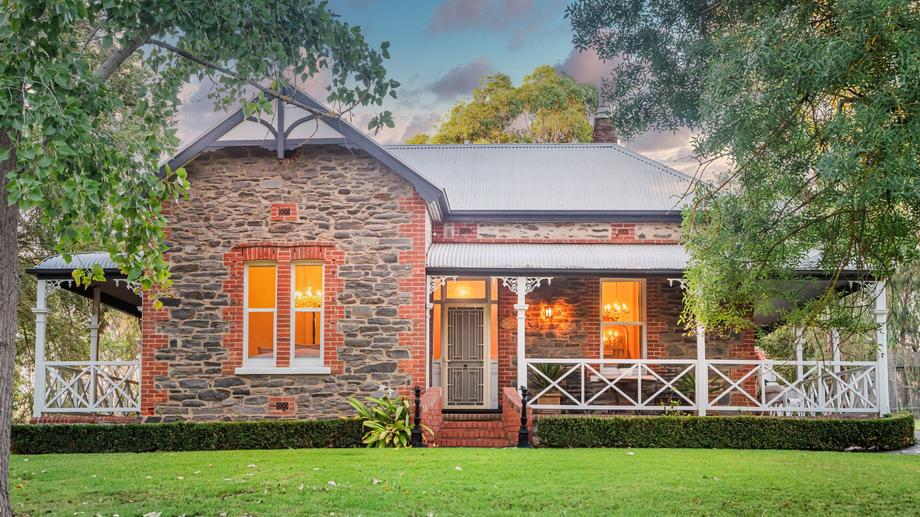 22 Clisby Road Oakbank SA 5243