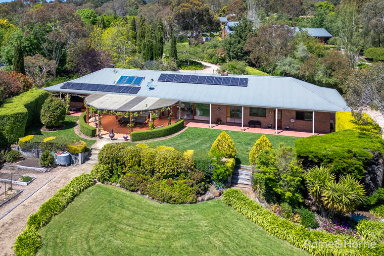 2 Reeve Court Gisborne VIC 3437