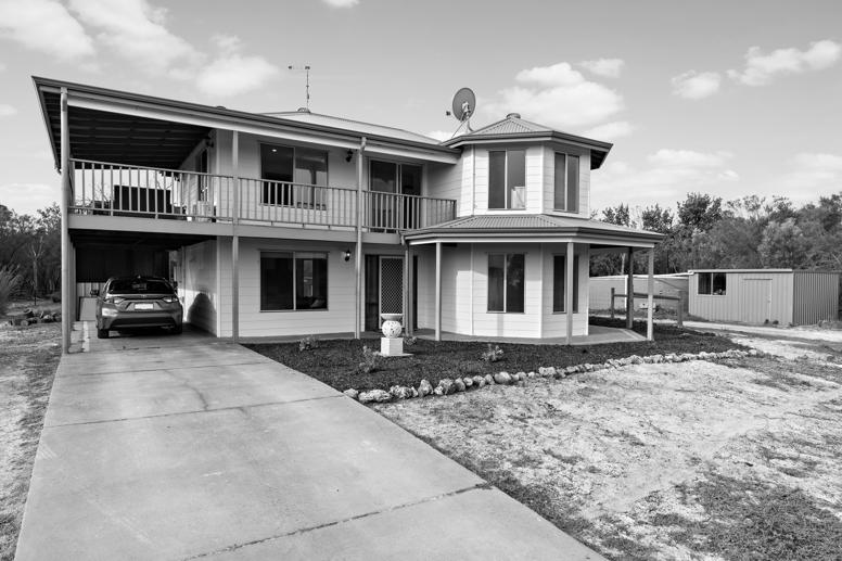 53 Kangaroo Loop Birchmont WA 6214