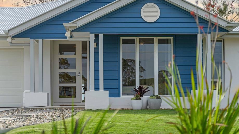 55 David Close Ocean View QLD 4521