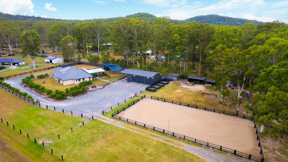 180 Condamine Dr Logan Village QLD 4207