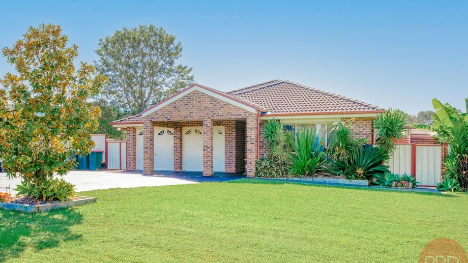 51 Caledonia Street Kearsley NSW 2325