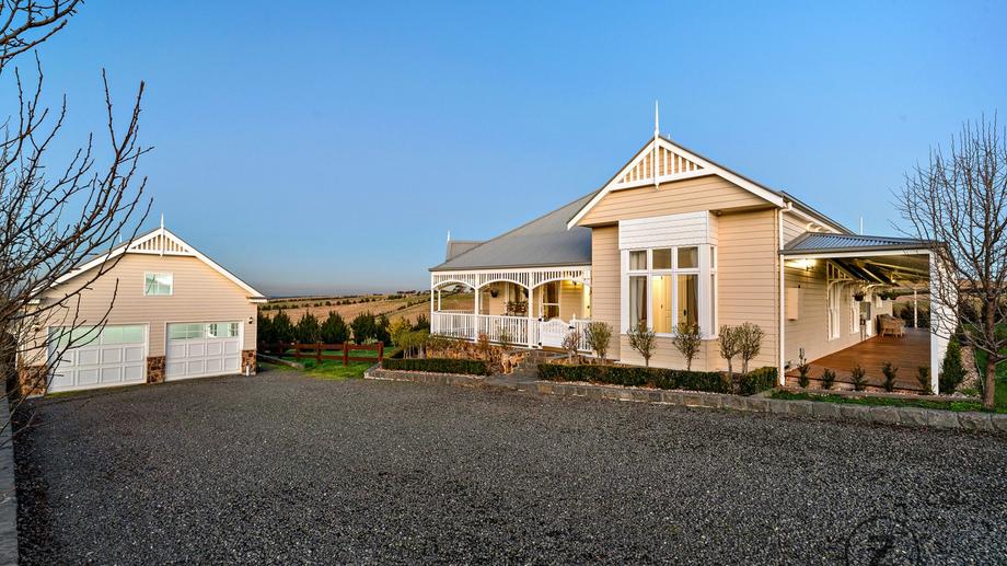 210 Mcgregor Road Gisborne VIC 3437