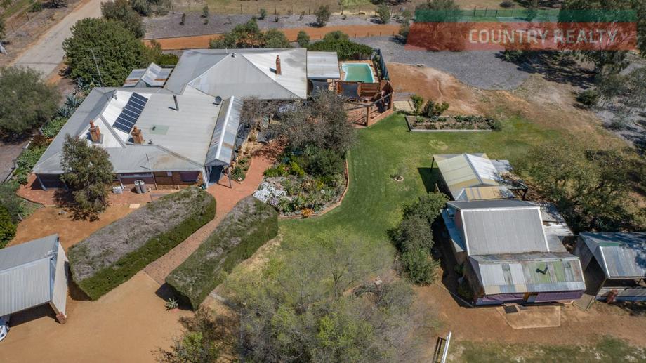 2 Osnaburg Road York WA 6302