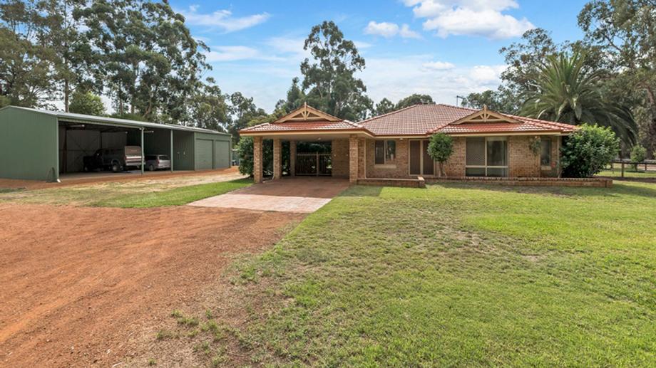 88 Salmon Bark Road Serpentine WA 6125