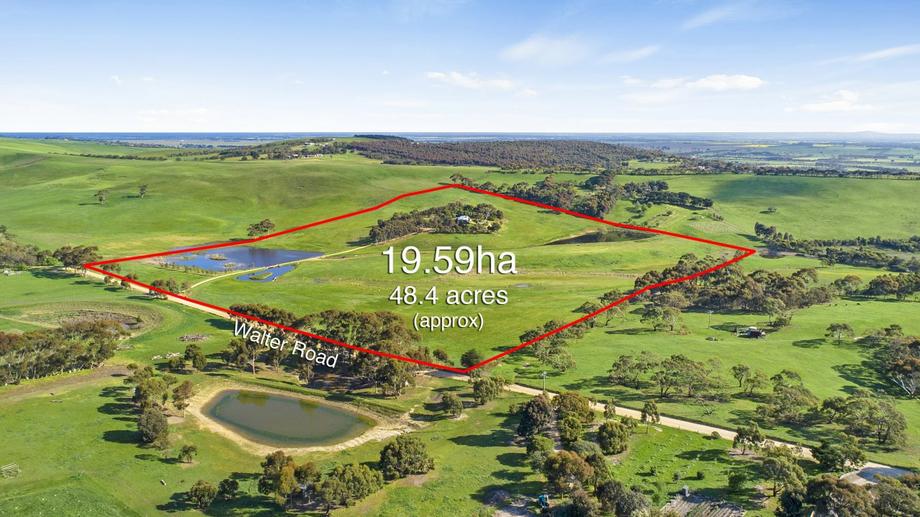 70 Walter Road Barrabool VIC 