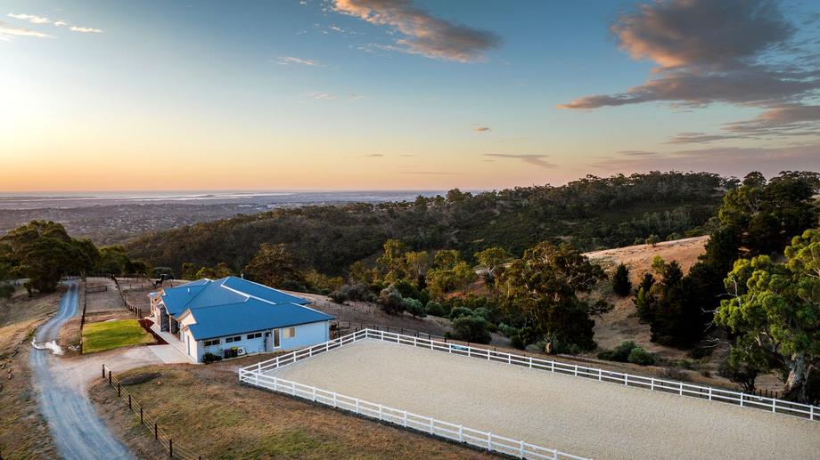 117e Range Road North Upper Hermitage SA 5131