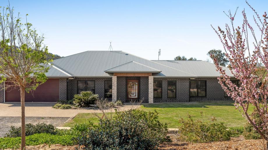 261 Darling Street Drayton QLD 4350