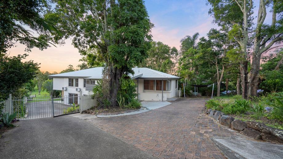 23-25 Danyenah Street Loganholme QLD 4129