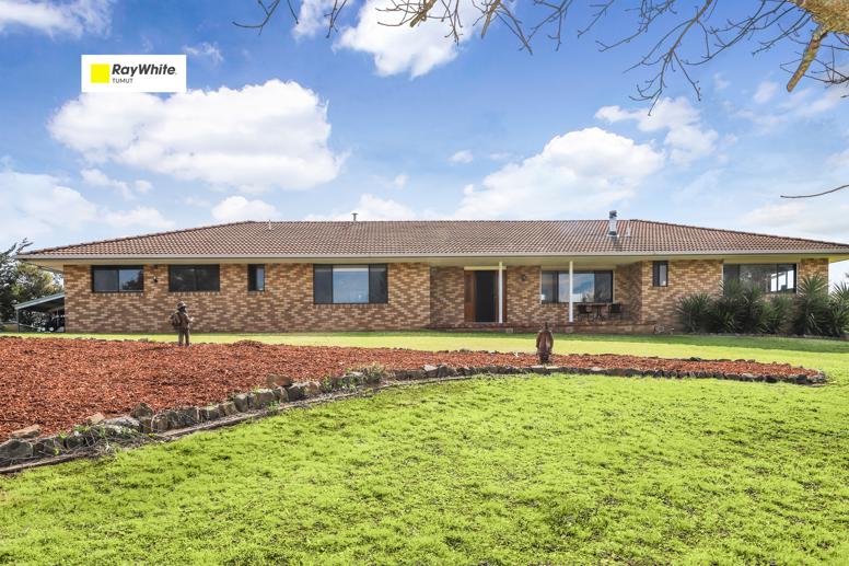 86 Cloverdale Road Tumut NSW 2720