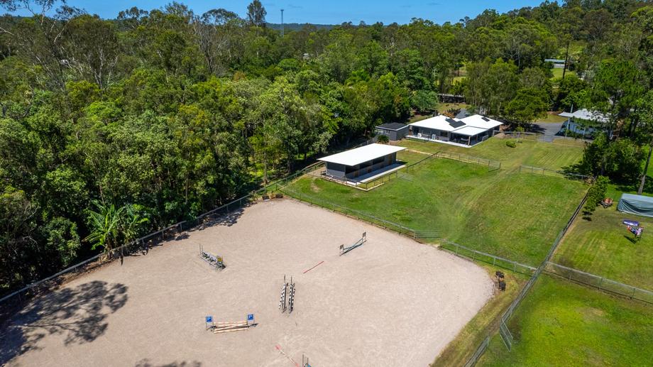  2038 Old Gympie Road Glass House Mountains QLD 4518