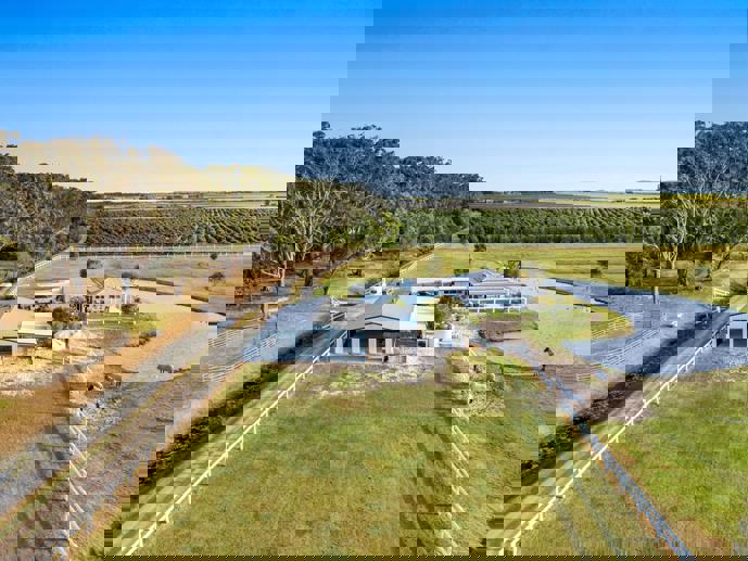 154 Danns Lane Keith Hall NSW 2478