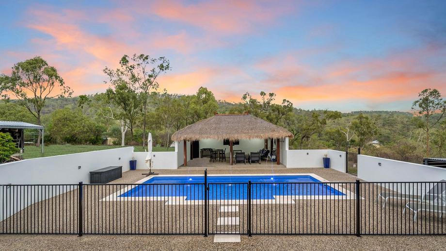 5 MOUNT CLIFTON COURT Alligator Creek QLD 4816