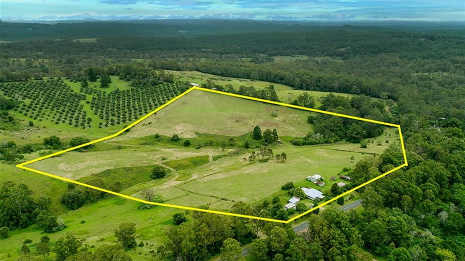 87 Post Office Road Ravensbourne QLD 4352