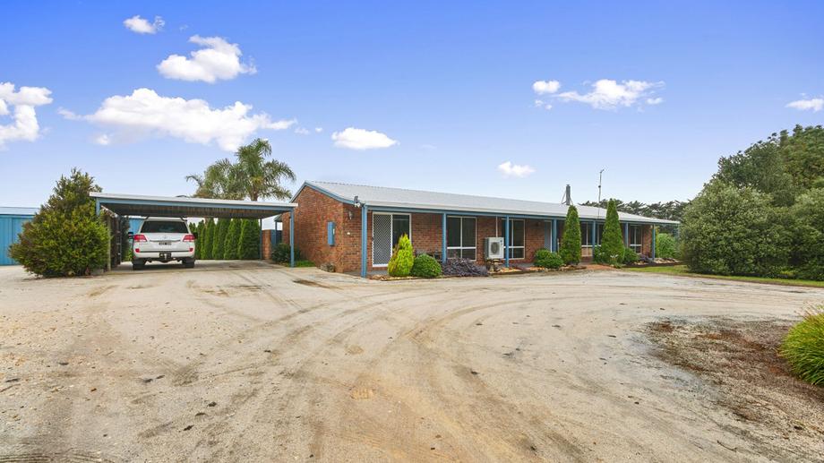 335 Bengworden Road Cobains VIC 3851