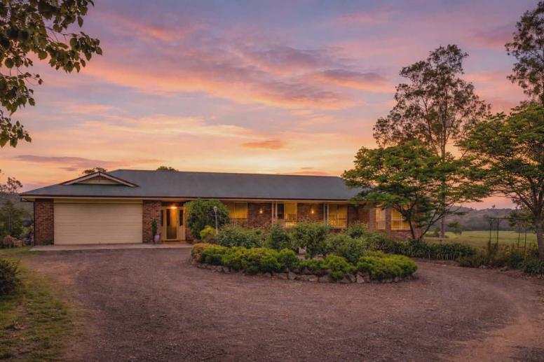 16 Collaroy Avenue Barrington NSW 2422
