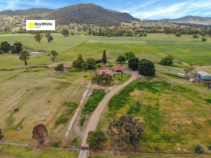 "Riverview Goobarragandra Road Tumut NSW 2720