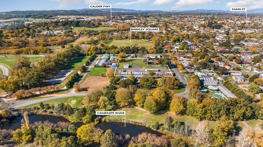 106-110 Beauchamp Street Kyneton VIC 3444