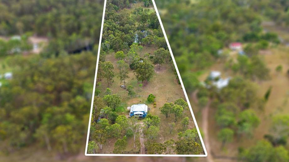 22 Reids Avenue Wivenhoe Pocket QLD 4306