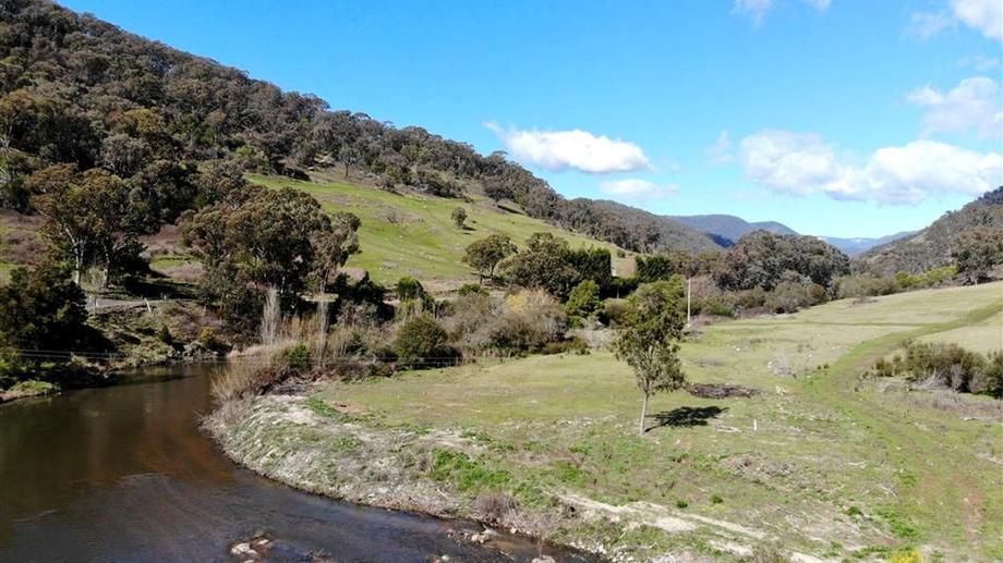 Lot 5 &amp Walls Creek Road Tumut NSW 2720