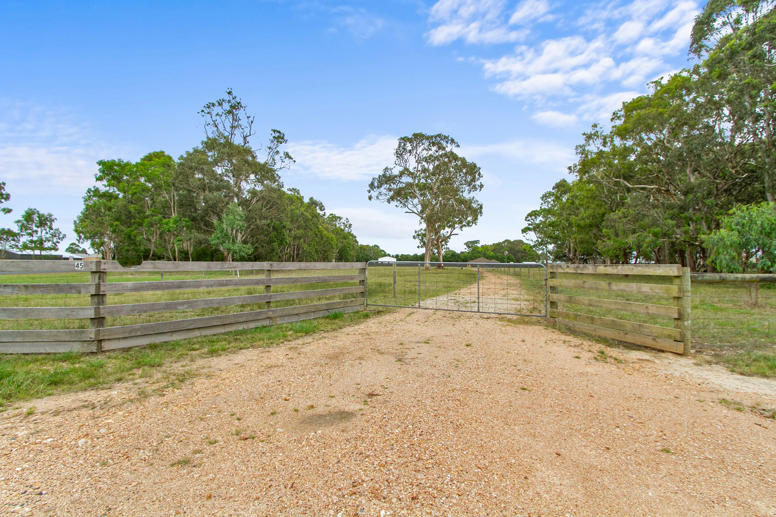 45 Lee Street Stratford VIC 3862