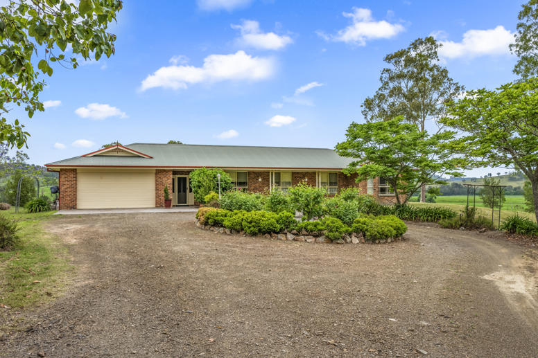 16 Collaroy Avenue Barrington NSW 2422