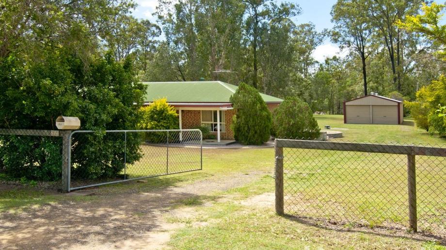 25 HOLYMAN COURT South Maclean QLD 4280