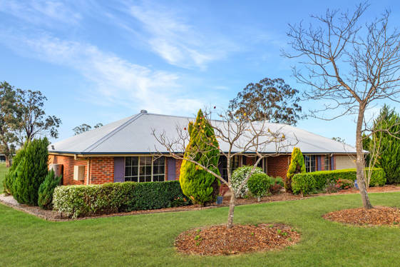 111  Lyrebird Rd Pheasants Nest NSW 2574