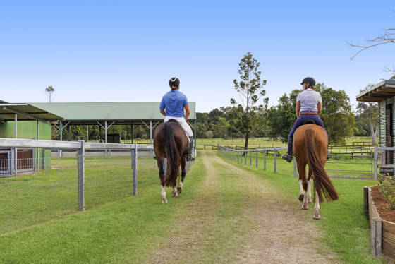585 Glenview Road Glenview QLD 4553