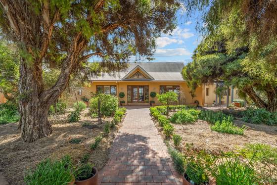 216 Boorga Road Lake Wyangan NSW 2680