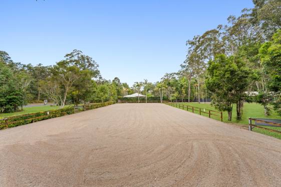 100 Hardwood Road Landsborough QLD 4550
