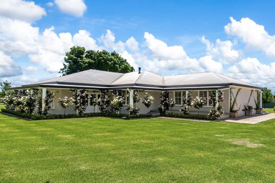 'Southbank Farleigh Trig Road Cowra NSW 2794