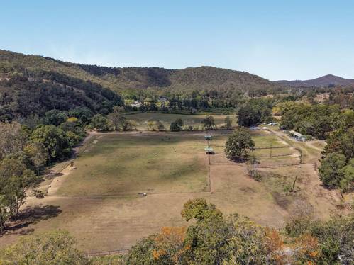 1025 Beaudesert-Nerang Road Clagiraba QLD 4211