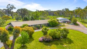 Horse Property for Sale - 38 Main Street Buangor VIC 3375