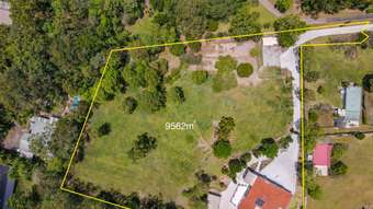 Horse Property for Sale - 11 Vince Hinde Drive Worongary QLD 4213