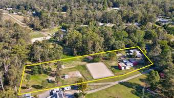 Horse Property for Sale - 14 Burnett Court Landsborough QLD 4550