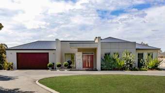 Horse Property for Sale - 22 Rhodes Drive Sale VIC 3850