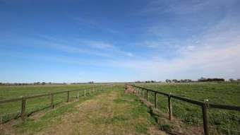 Horse Property for Sale - 400 SIMPSON ROAD Iona VIC 