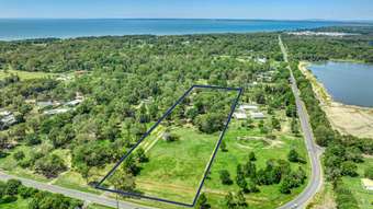 Horse Property for Sale - 11 Mynott Road Beachmere QLD 4510