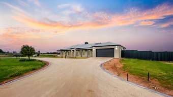 Horse Property for Sale - 18 Aerodrome Extension Road Swan Hill VIC 3585