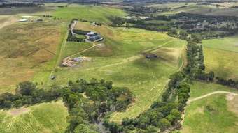 Horse Property for Sale - 179 Fairfield Lane Darraweit Guim VIC 3756