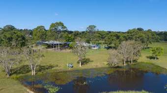Horse Property for Sale - 32 Tableland Road Sunshine Acres QLD 4655