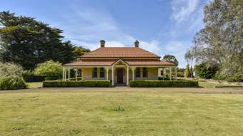 Horse Property for Sale - 285 Plunkett Tce Millicent SA 5280