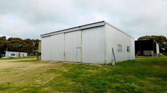 Horse Property for Sale - 175 Golf Course Road Bordertown SA 5268