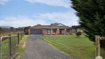 Horse Property for Sale - 9 Stag Road Allendale VIC 3364