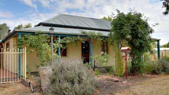 Horse Property for Sale - 265 High Street Violet Town VIC 